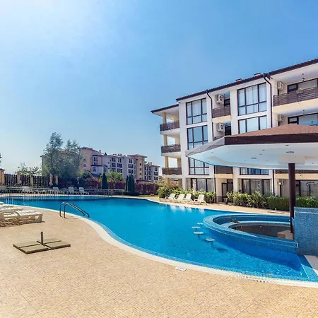 Aparthotel White Rose